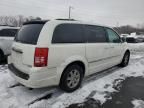 2010 Chrysler Town & Country Touring