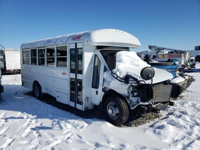 2022 Chevrolet Express G3500