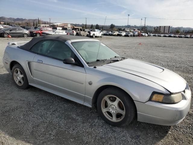 2004 Ford Mustang