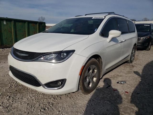 2017 Chrysler Pacifica Touring L Plus