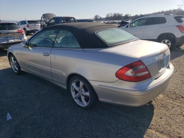 2005 Mercedes-Benz CLK 320