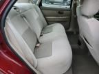 2004 Ford Taurus SE