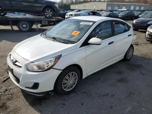 2012 Hyundai Accent GLS