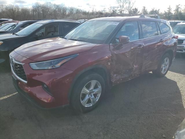 2022 Toyota Highlander Hybrid LE