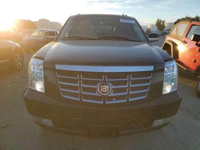 2013 Cadillac Escalade ESV Luxury