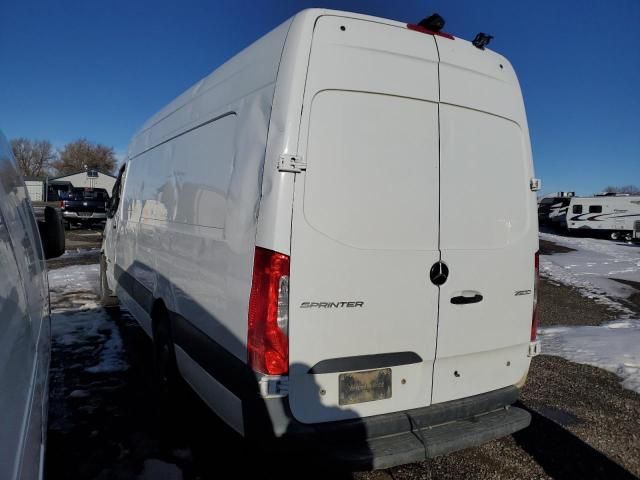 2020 Mercedes-Benz Sprinter 2500