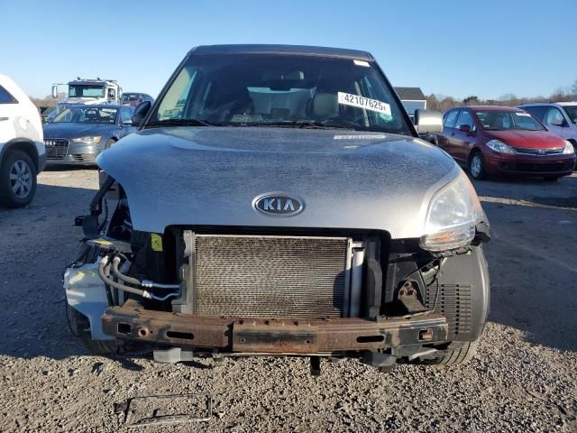 2011 KIA Soul +