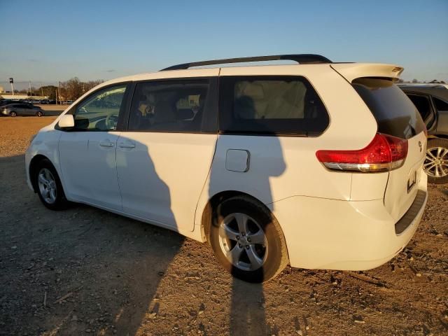 2012 Toyota Sienna LE