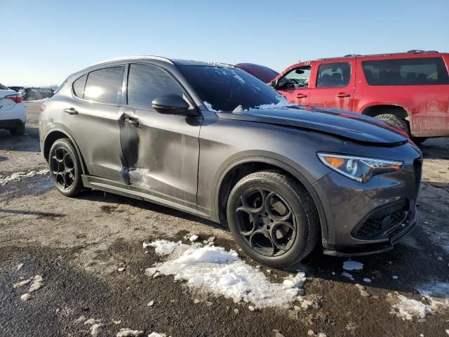 2018 Alfa Romeo Stelvio Sport