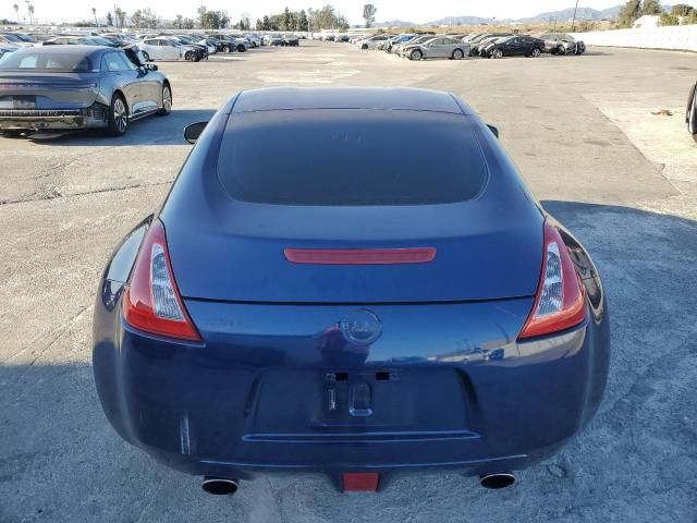 2017 Nissan 370Z Base