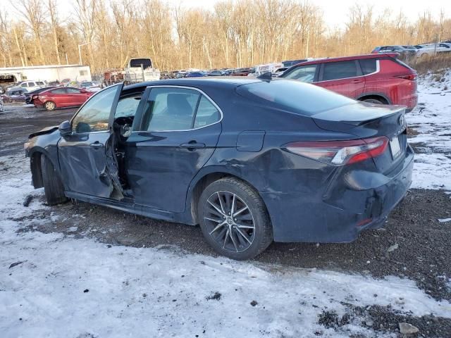 2021 Toyota Camry SE