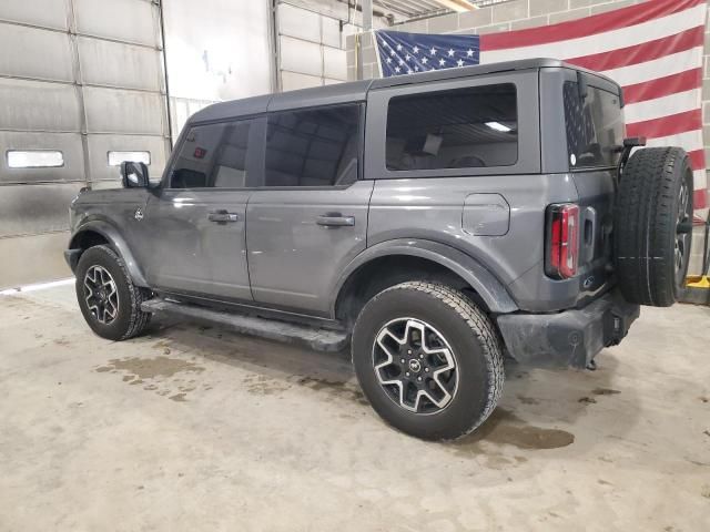 2023 Ford Bronco Base