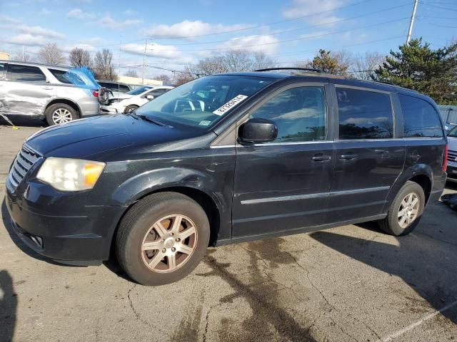 2010 Chrysler Town & Country Touring