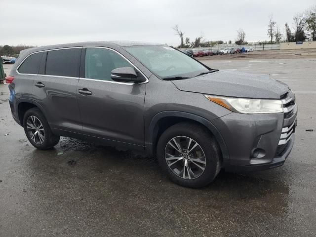 2019 Toyota Highlander LE