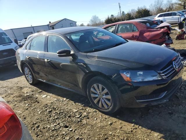 2015 Volkswagen Passat S