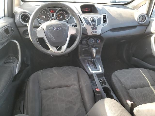 2013 Ford Fiesta SE