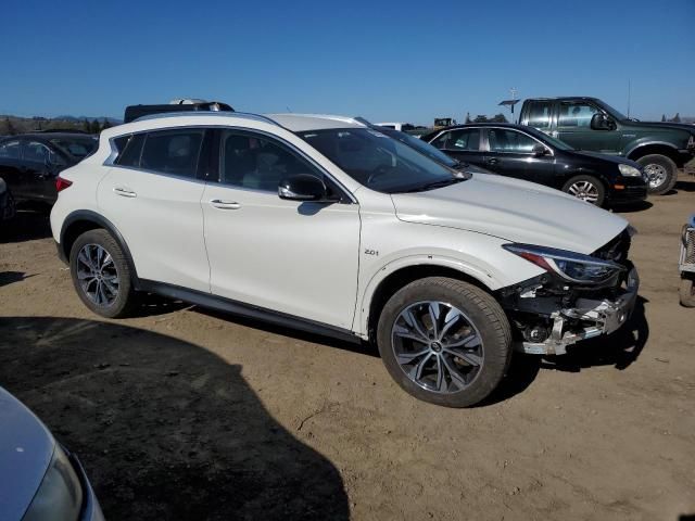 2018 Infiniti QX30 Base