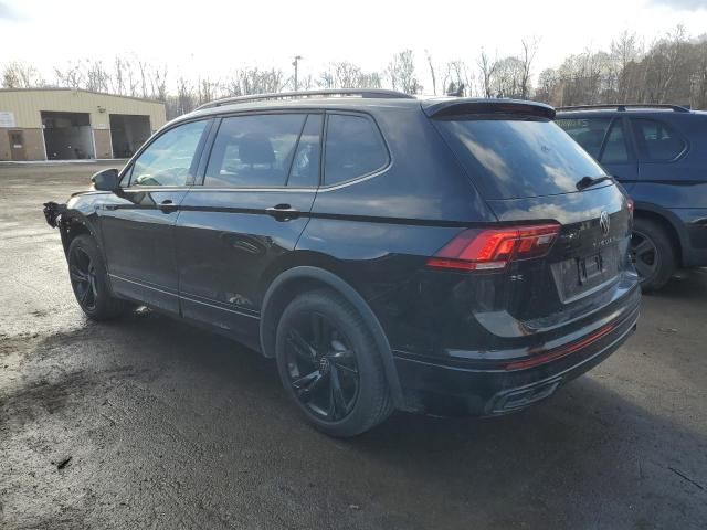 2024 Volkswagen Tiguan SE R-LINE Black