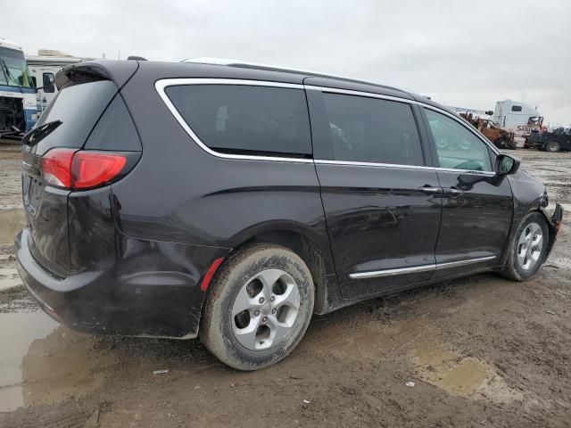 2017 Chrysler Pacifica Touring L Plus