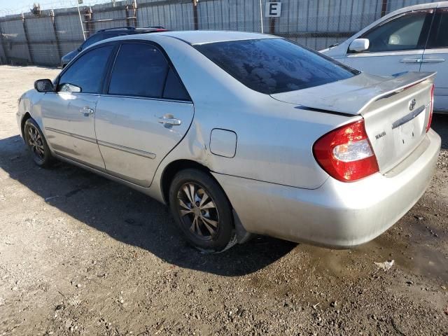 2004 Toyota Camry LE