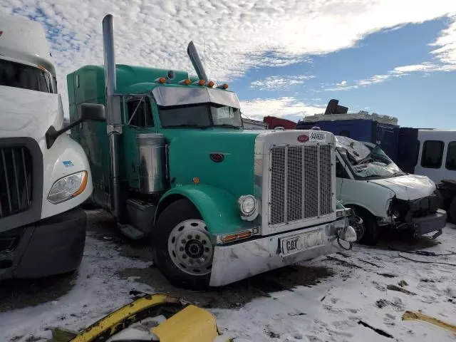 1996 Peterbilt 379