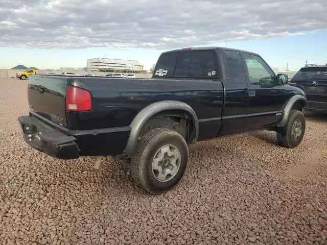 2001 Chevrolet S Truck S10