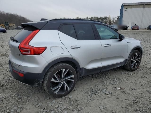 2019 Volvo XC40 T5 R-Design