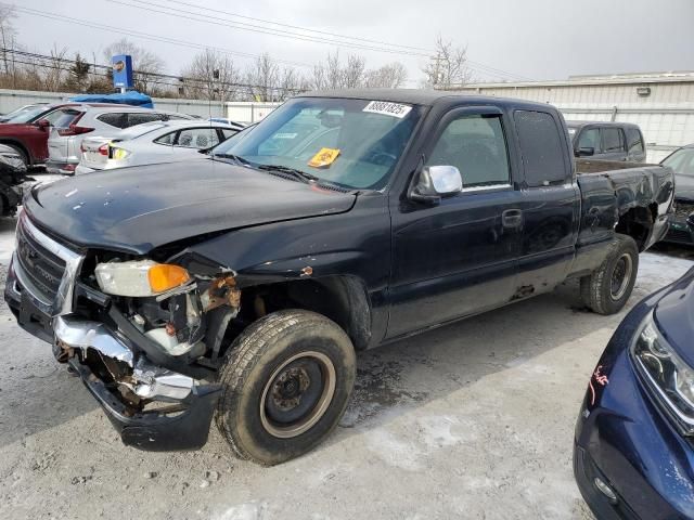 2004 GMC New Sierra K2500