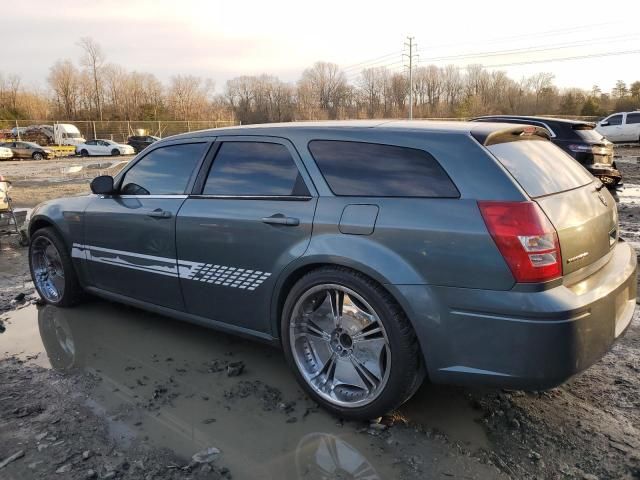 2006 Dodge Magnum SE