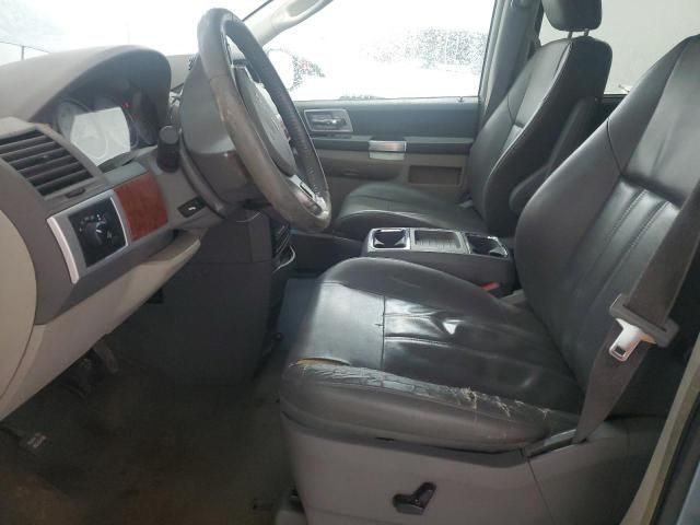 2008 Chrysler Town & Country Touring