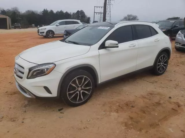 2015 Mercedes-Benz GLA 250