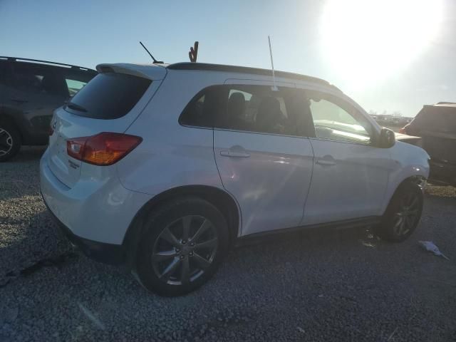 2013 Mitsubishi Outlander Sport LE