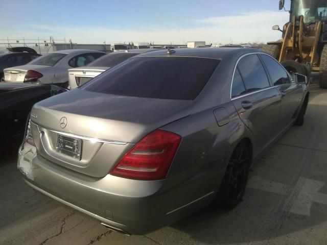 2012 Mercedes-Benz S 550