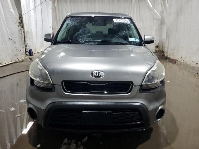 2013 KIA Soul +