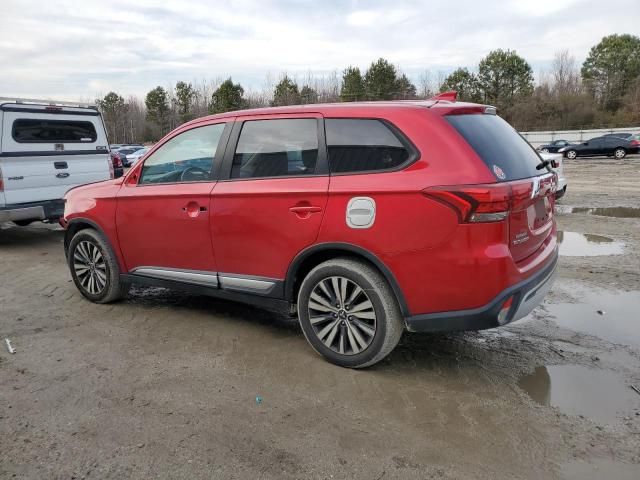 2020 Mitsubishi Outlander SE