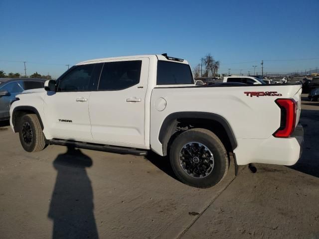 2022 Toyota Tundra Crewmax SR