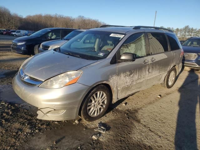 2009 Toyota Sienna XLE