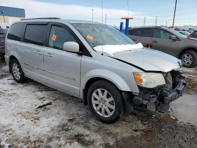 2012 Chrysler Town & Country Touring