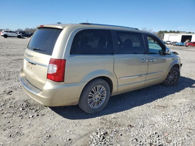 2011 Chrysler Town & Country Limited