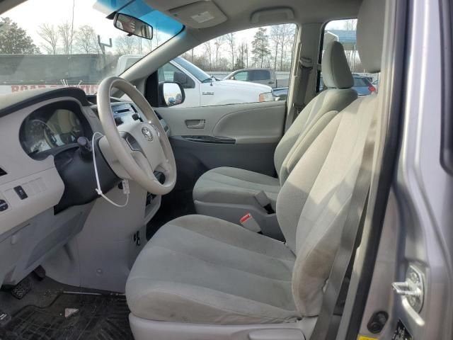 2013 Toyota Sienna