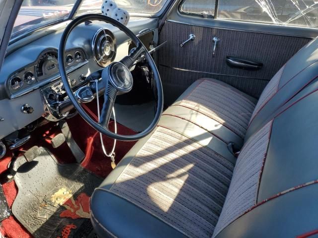 1949 Pontiac Silvstreak