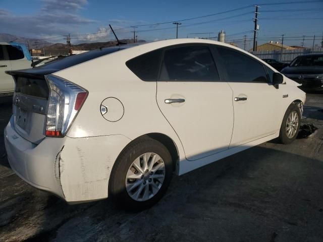 2014 Toyota Prius PLUG-IN