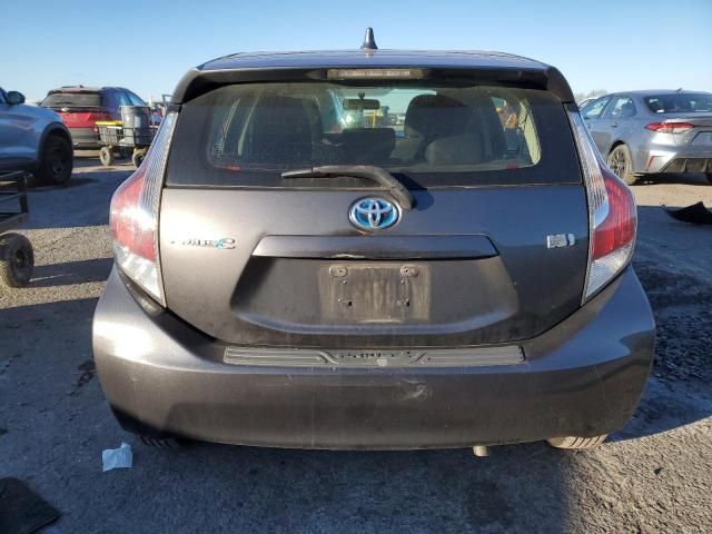 2016 Toyota Prius C