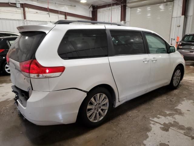 2011 Toyota Sienna XLE