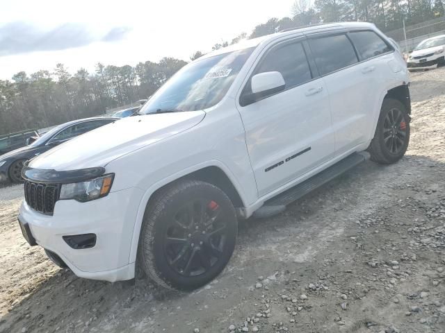 2020 Jeep Grand Cherokee Laredo