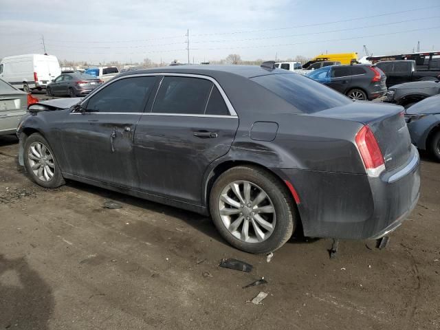 2016 Chrysler 300 Limited