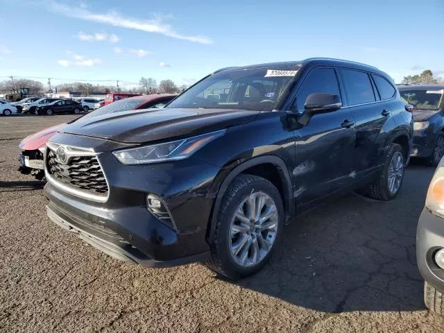 2021 Toyota Highlander Limited