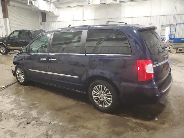 2014 Chrysler Town & Country Touring L