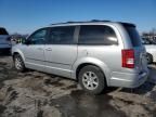 2009 Chrysler Town-Count