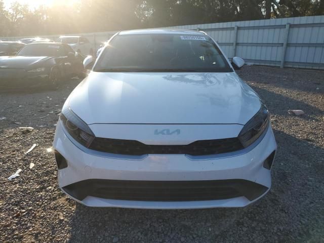 2023 KIA Forte LX